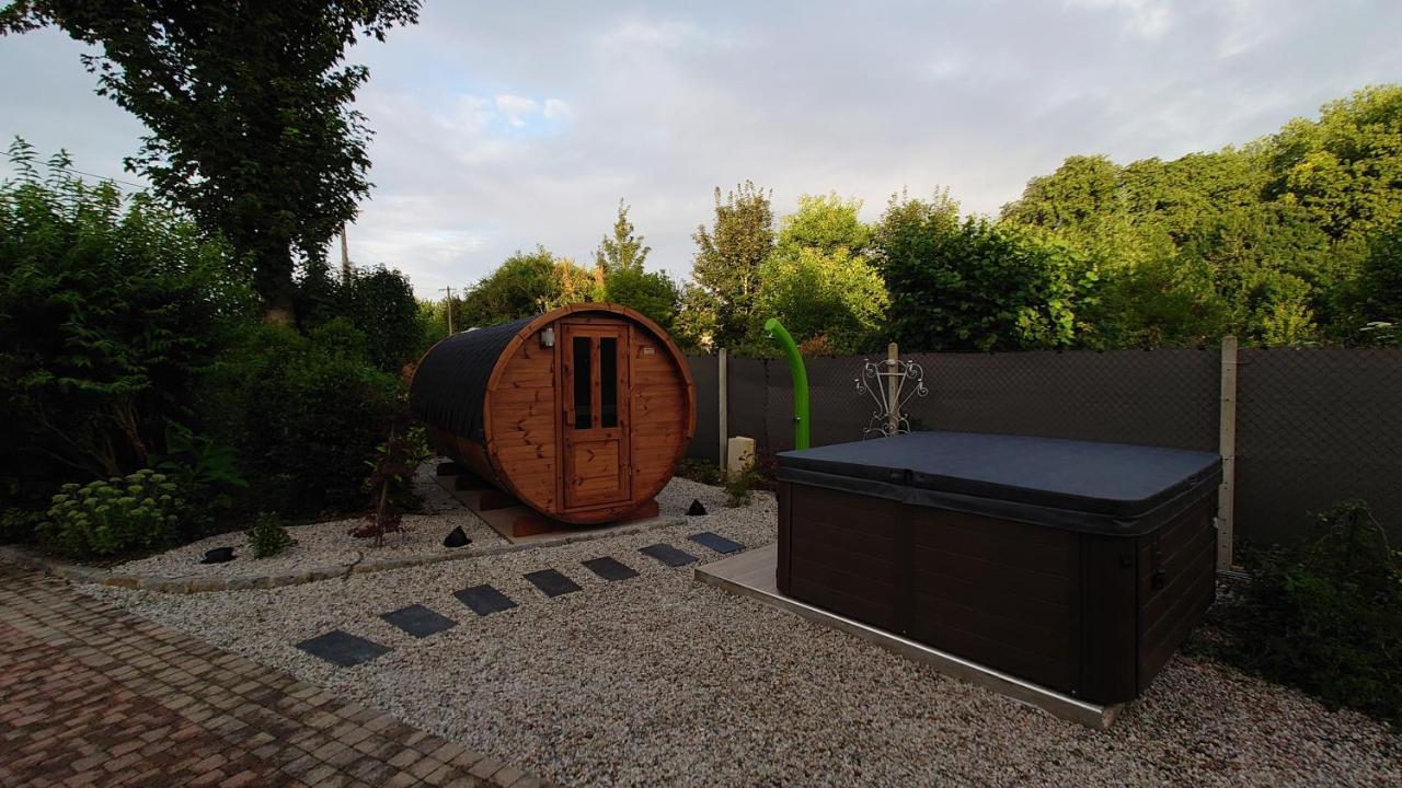 Le Manoir De Louviers Apartment Luaran gambar
